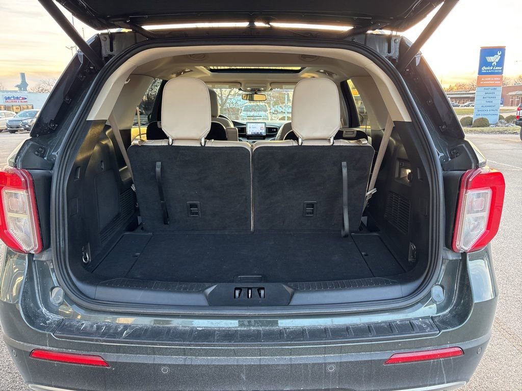 Certified 2023 Ford Explorer XLT w/ Equipment Group 202A image 34