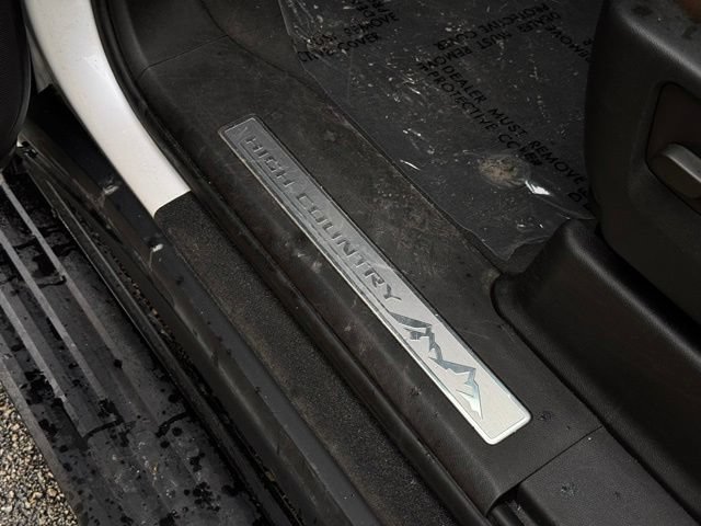Used 2021 Chevrolet Tahoe High Country AWD/4WD image 9