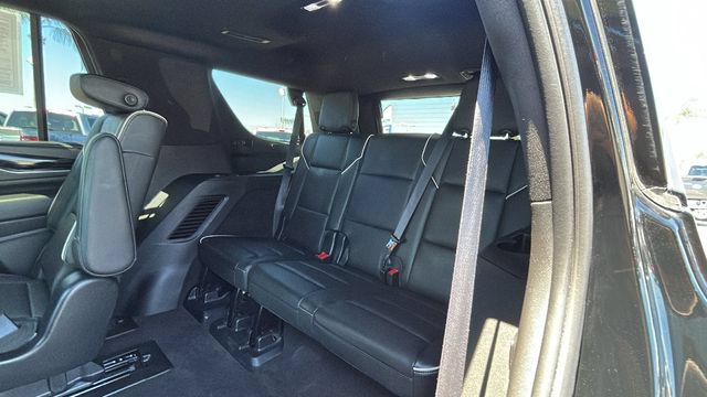 Used 2023 Cadillac Escalade Sport AWD/4WD image 18