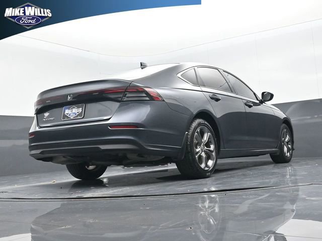 Used 2023 Honda Accord EX image 14