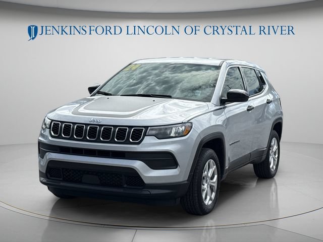 Used 2024 Jeep Compass Sport w/ Mopar Graphics Package AWD/4WD image 11