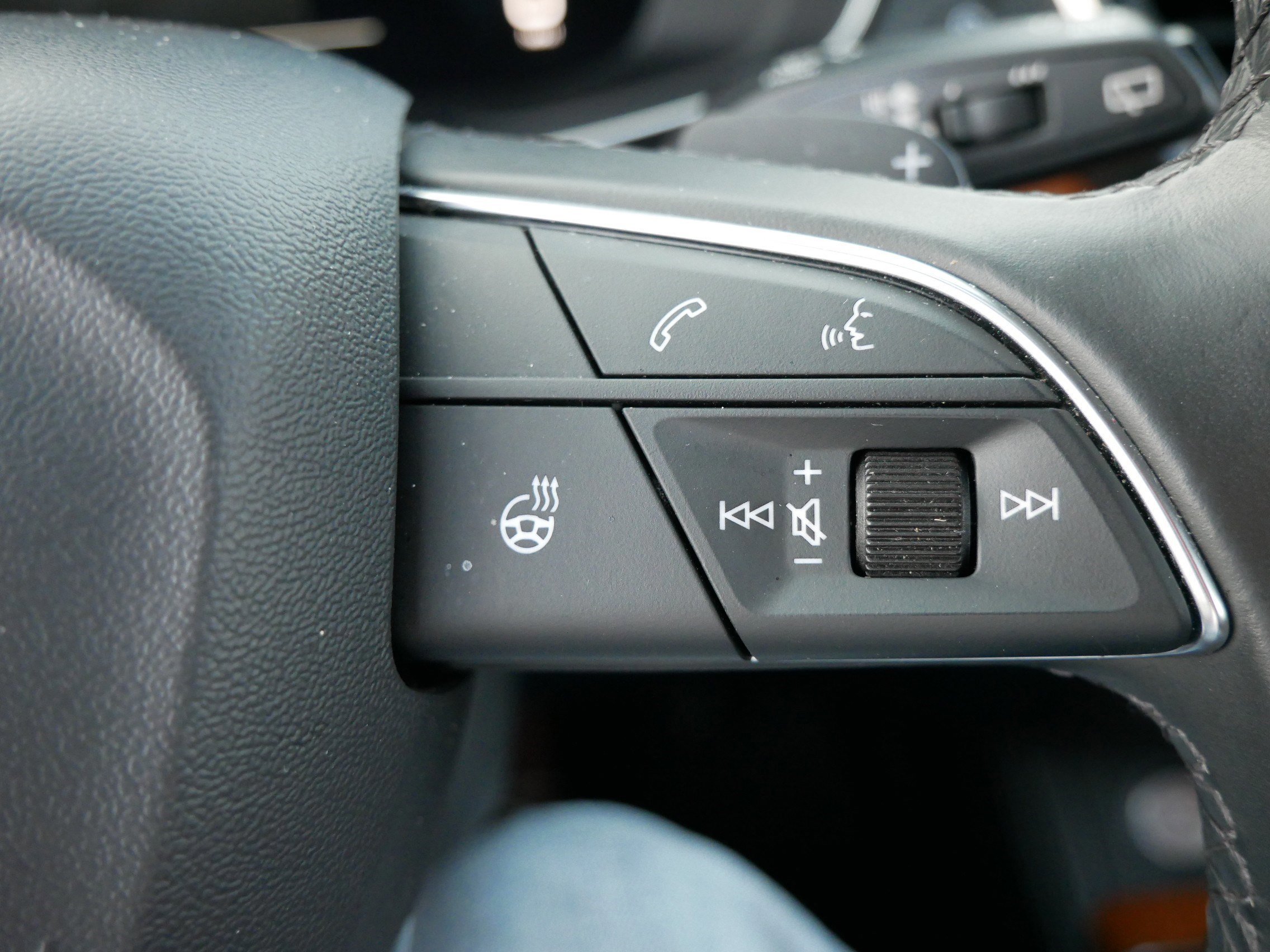 Used 2023 Audi Q5 2.0T Premium Plus image 29