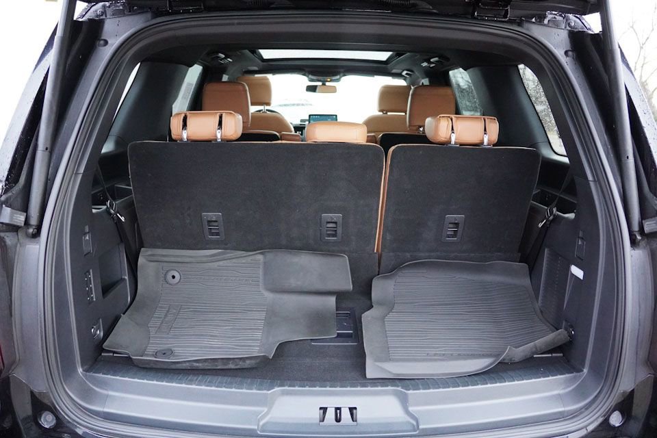 Certified 2024 Ford Expedition Platinum image 24