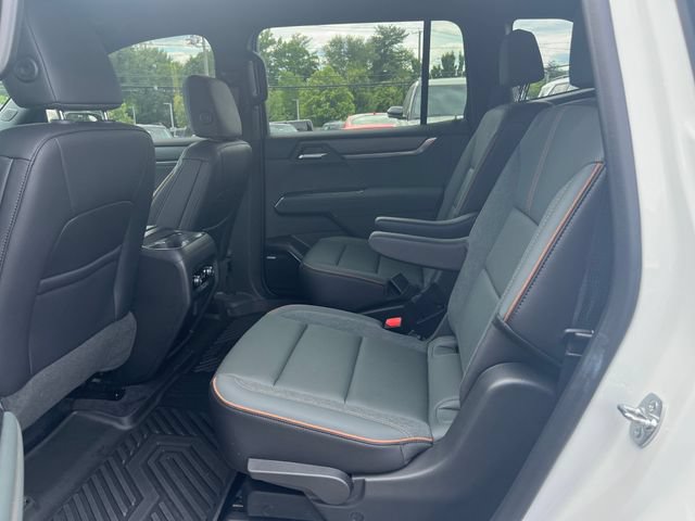 Used 2025 GMC Acadia AT4 AWD/4WD image 11