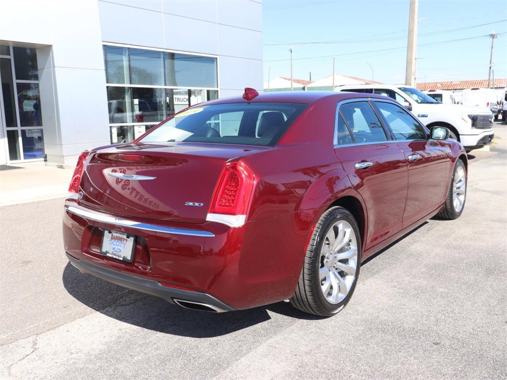 Used 2019 Chrysler 300 Limited image 5