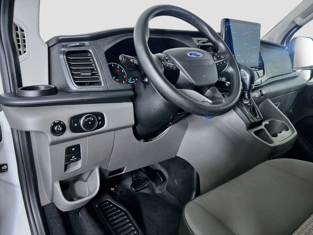 Certified 2024 Ford Transit 350 XLT RWD image 11