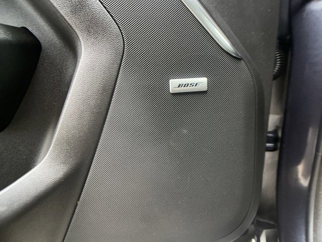 Used 2023 GMC Yukon Denali w/ Denali Reserve Package image 13