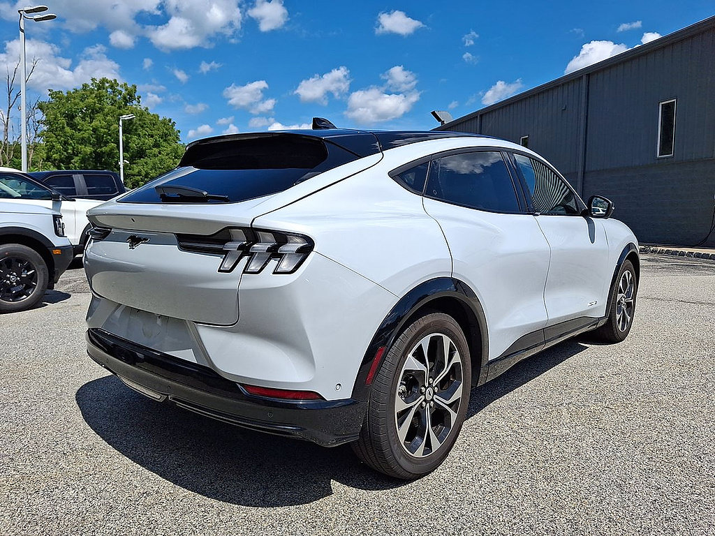 Certified 2023 Ford Mustang Mach-E Premium AWD/4WD image 4