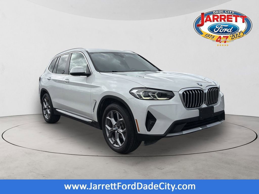 Used 2024 BMW X3 sDrive30i image 1