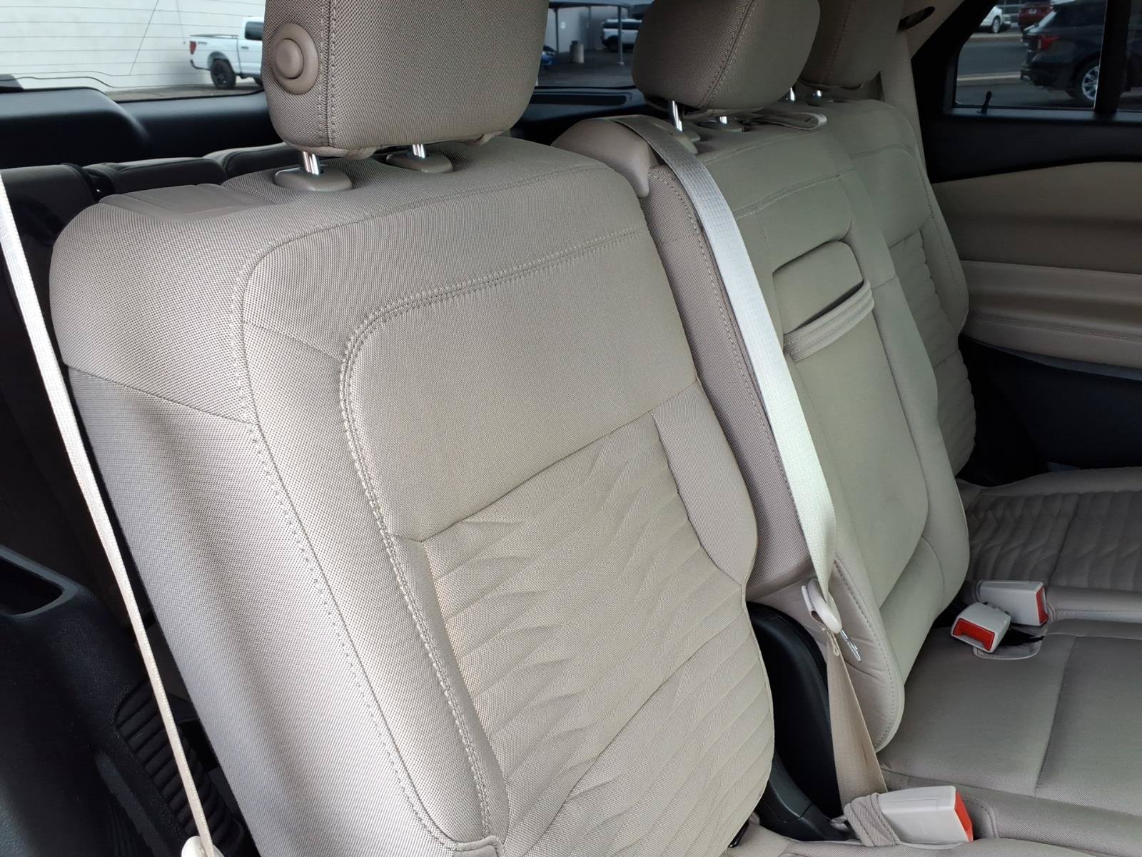Certified 2020 Ford Explorer XLT RWD image 15