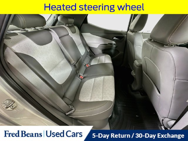 Used 2022 Chevrolet Bolt EUV Premier w/ Sun & Sound Package FWD image 33