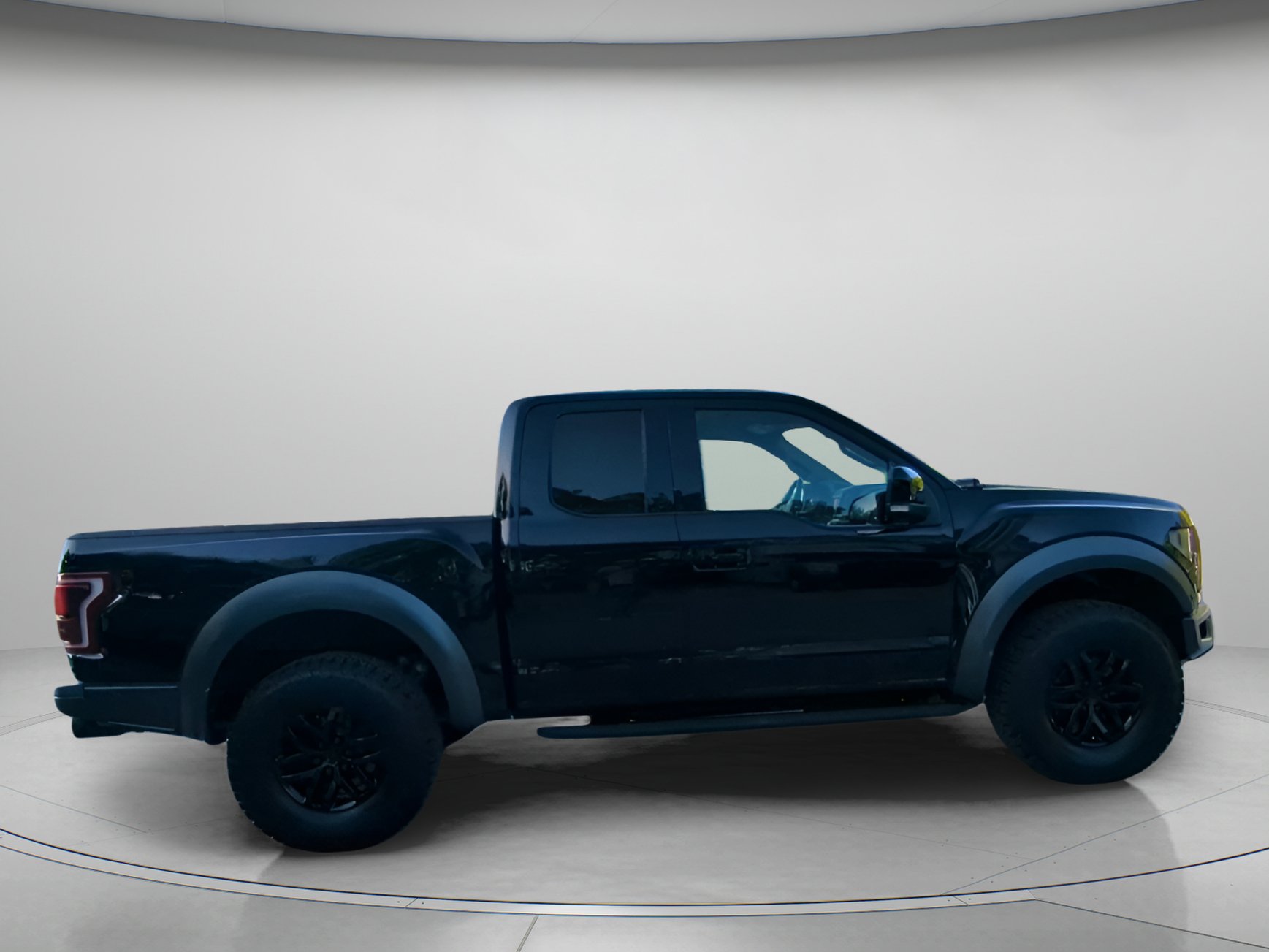 Certified 2018 Ford F150 Raptor w/ Equipment Group 802A Luxury AWD/4WD image 32