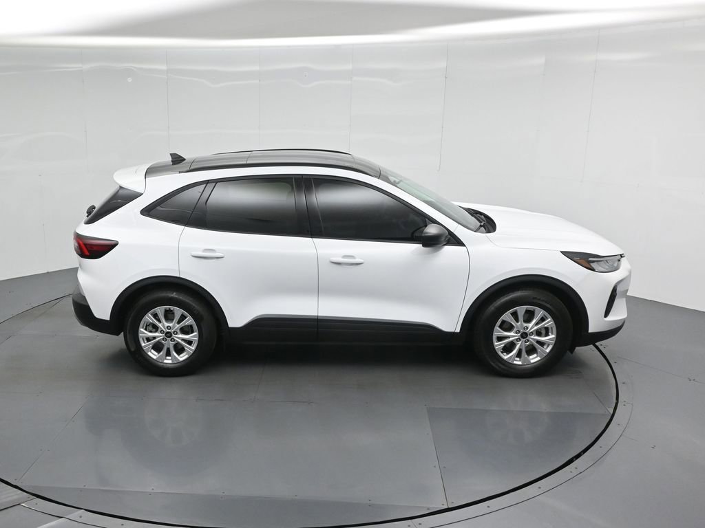 Certified 2025 Ford Escape Active w/ Tech Pack #1 FWD image 37
