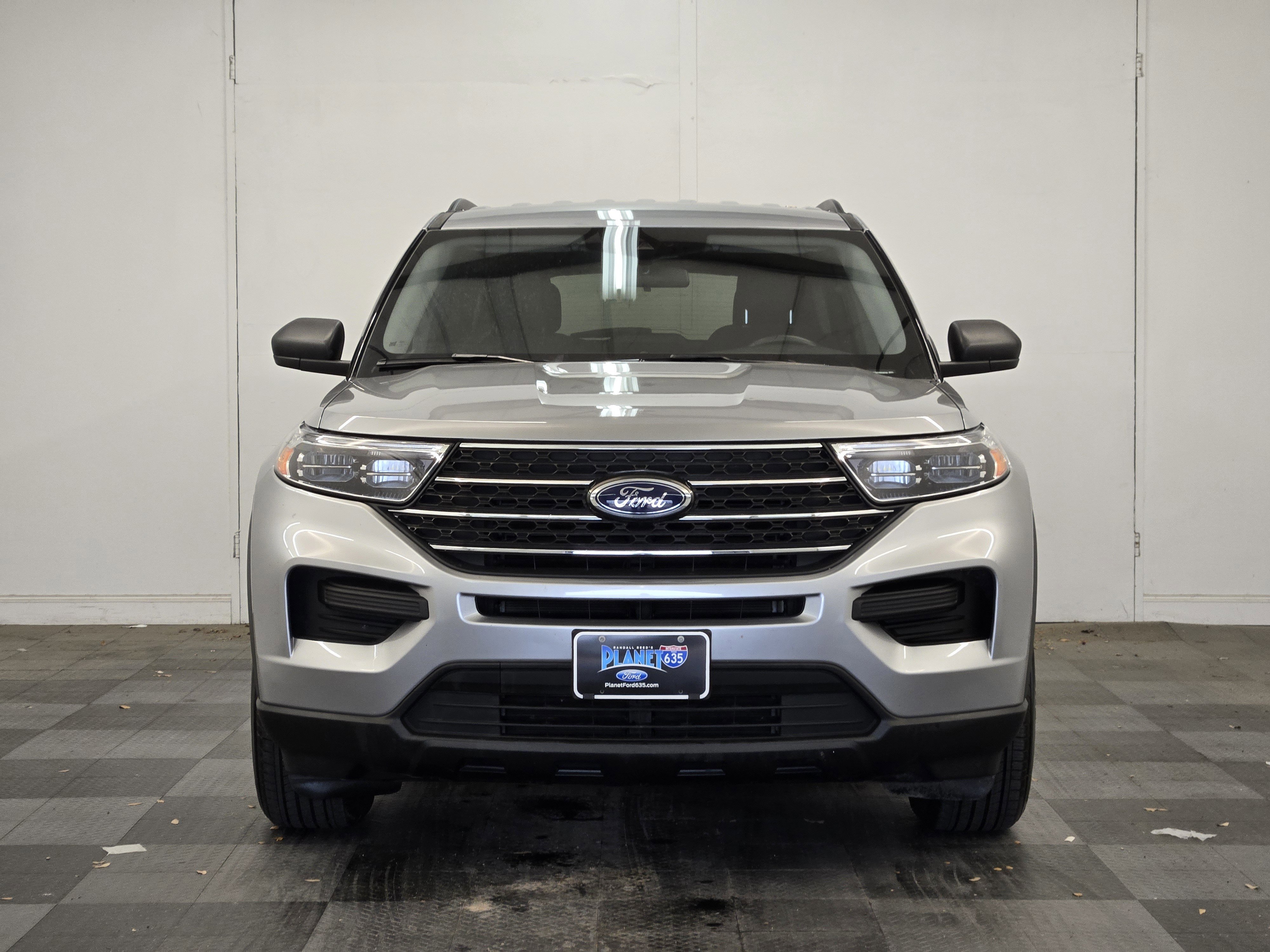 Certified 2022 Ford Explorer XLT RWD image 7