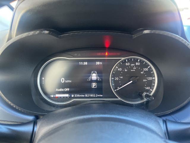 Used 2024 Nissan Versa SV w/ Trunk Package image 20