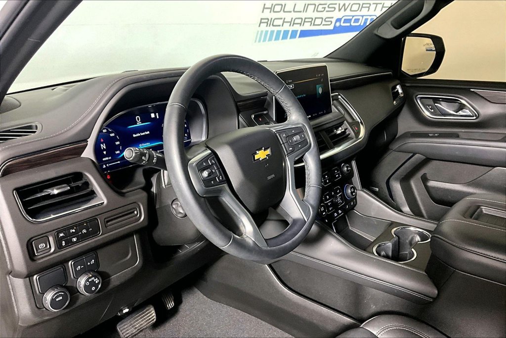 Used 2023 Chevrolet Tahoe LT w/ Luxury Package RWD image 10