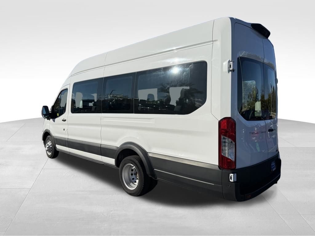 Certified 2023 Ford Transit 350 XLT image 4
