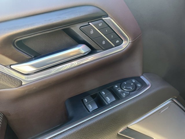 Used 2024 GMC Sierra 3500 Denali image 14