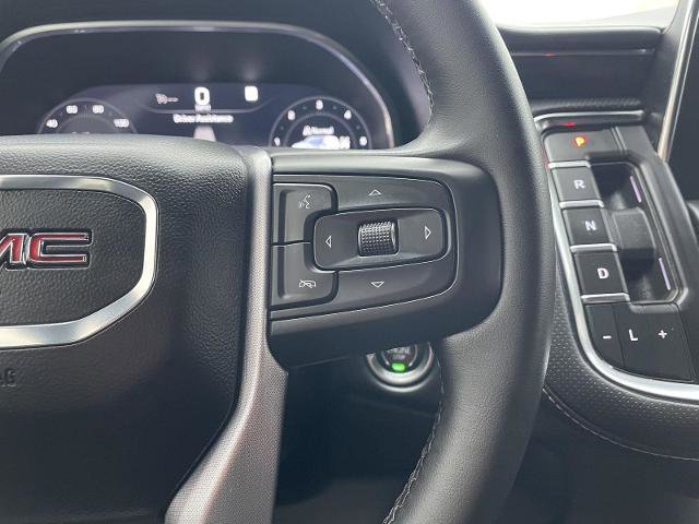 Used 2023 GMC Yukon SLT image 14