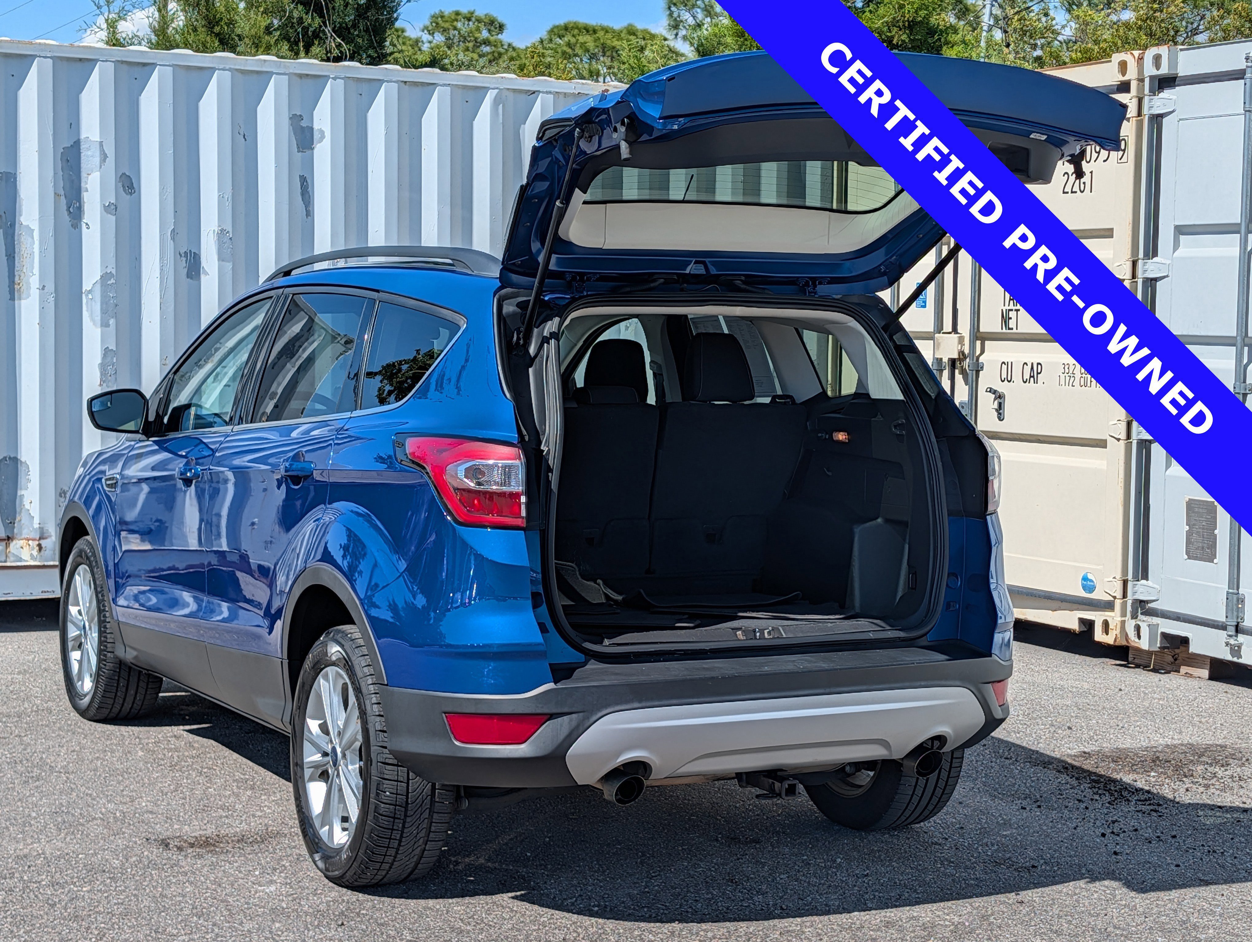 Certified 2018 Ford Escape SE w/ SE Sync 3 Package AWD/4WD video 3