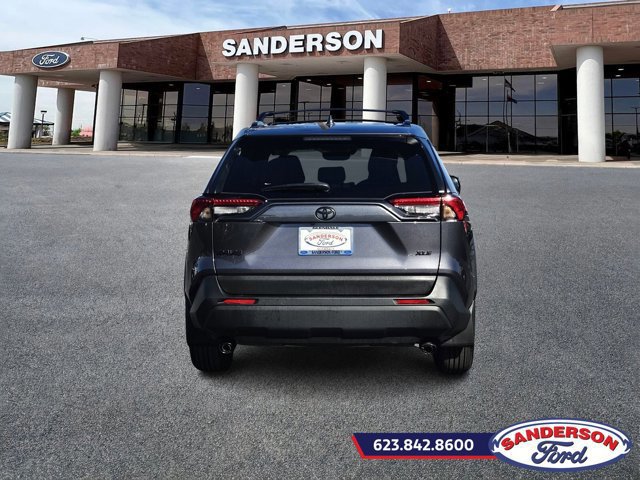 Used 2024 Toyota RAV4 XLE w/ Convenience Package image 4