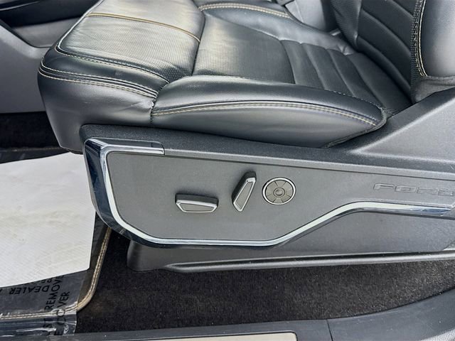 Certified 2022 Ford F150 Platinum w/ Equipment Group 701A High image 20