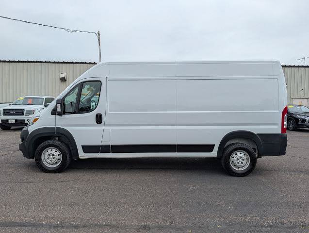 Used 2023 RAM ProMaster 2500 w/ Driver Convenience Group FWD image 9