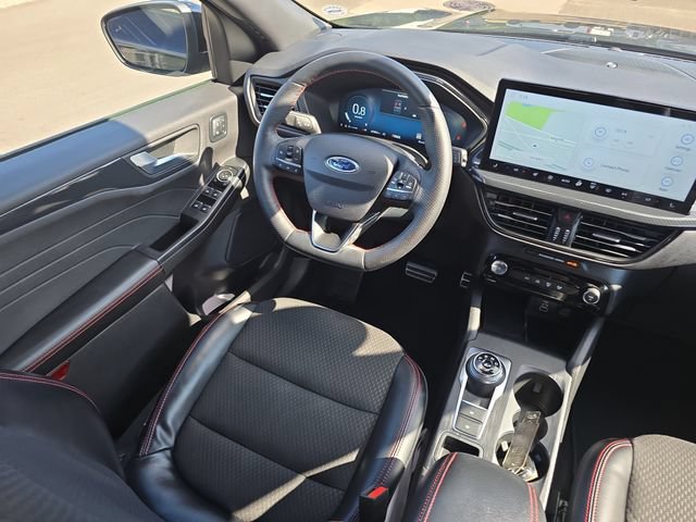 Certified 2024 Ford Escape ST-Line Select w/ Tech Pack #2 AWD/4WD image 33