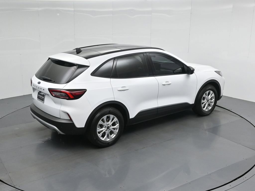 Certified 2025 Ford Escape Active w/ Tech Pack #1 FWD image 38