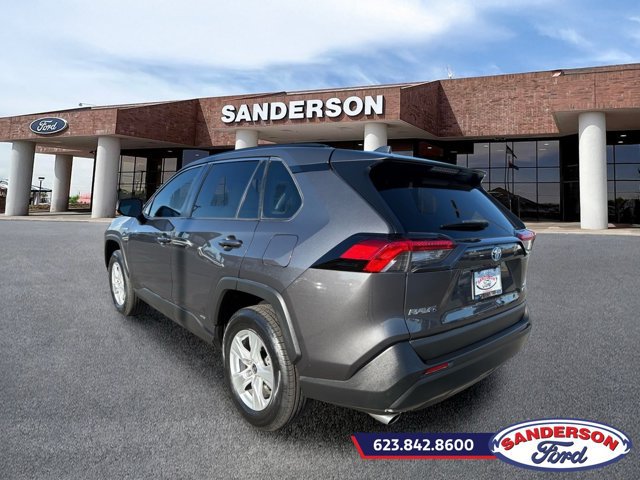 Used 2021 Toyota RAV4 XLE w/ Convenience Package AWD/4WD image 5