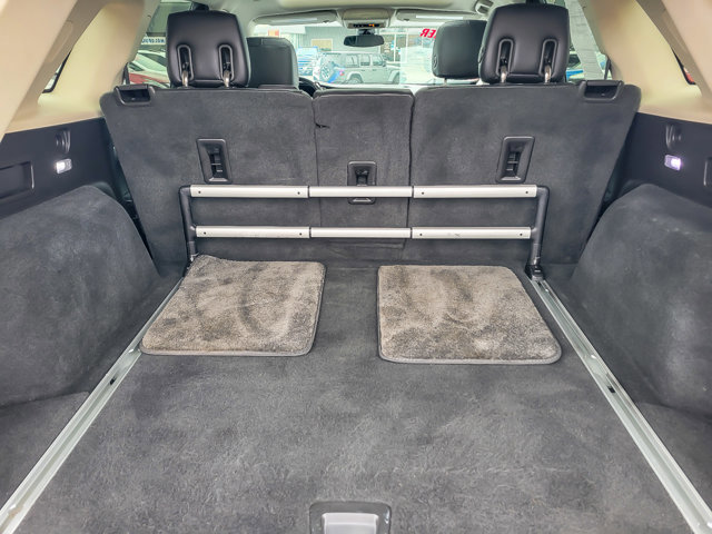 Used 2018 Cadillac XT5 Luxury w/ Driver Awareness Package image 22