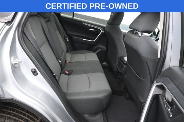 Used 2019 Toyota RAV4 XLE w/ All Weather Liner Package AWD/4WD image 7