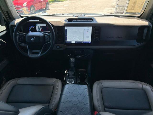 Certified 2023 Ford Bronco Wildtrak AWD/4WD image 9