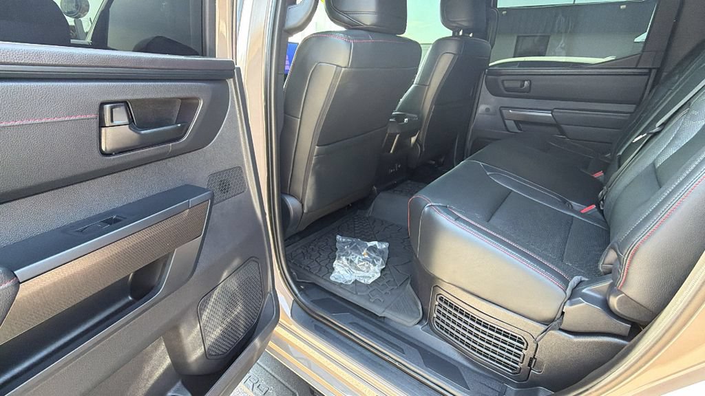 Used 2025 Toyota Tundra TRD Pro AWD/4WD image 26