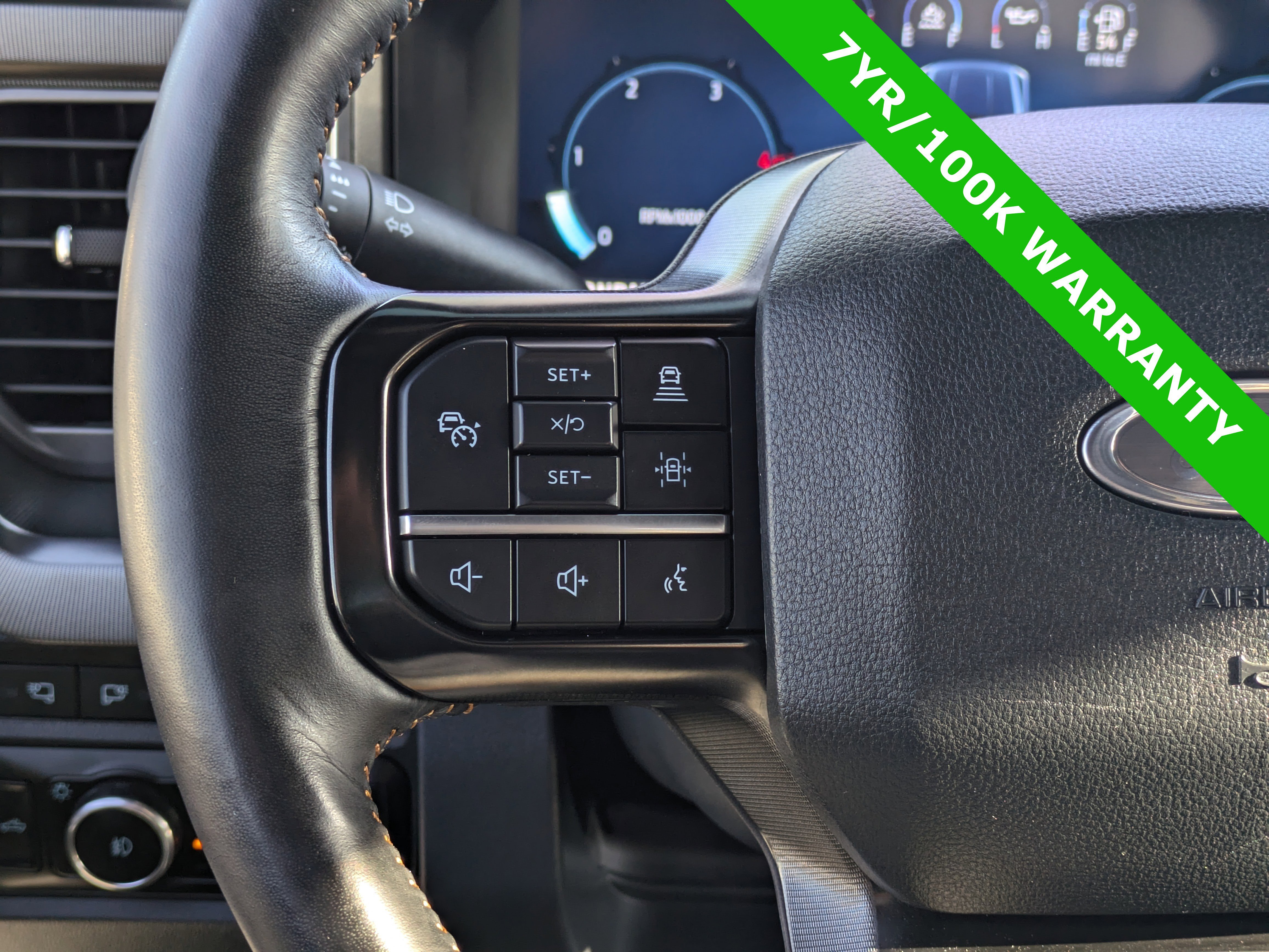 Certified 2024 Ford F250 Platinum image 28