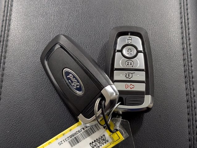 Certified 2024 Ford Edge SEL w/ Convenience Package AWD/4WD image 23