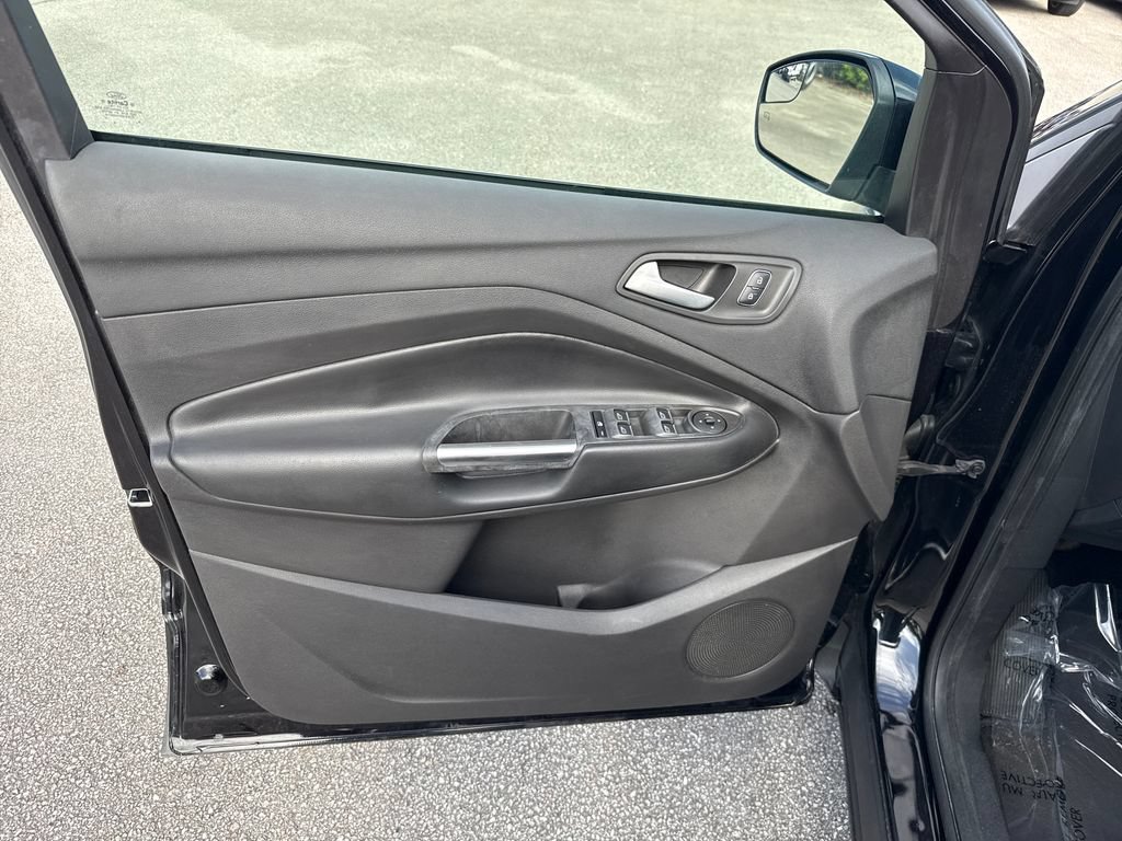 Certified 2019 Ford Escape SEL FWD image 13