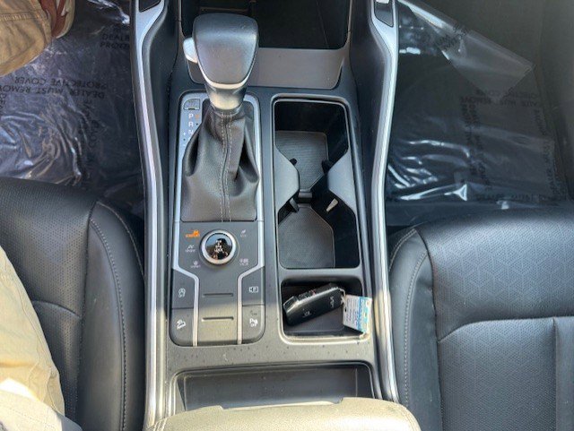 Used 2022 Kia Sorento S w/ Panoramic Sunroof Package AWD/4WD image 25