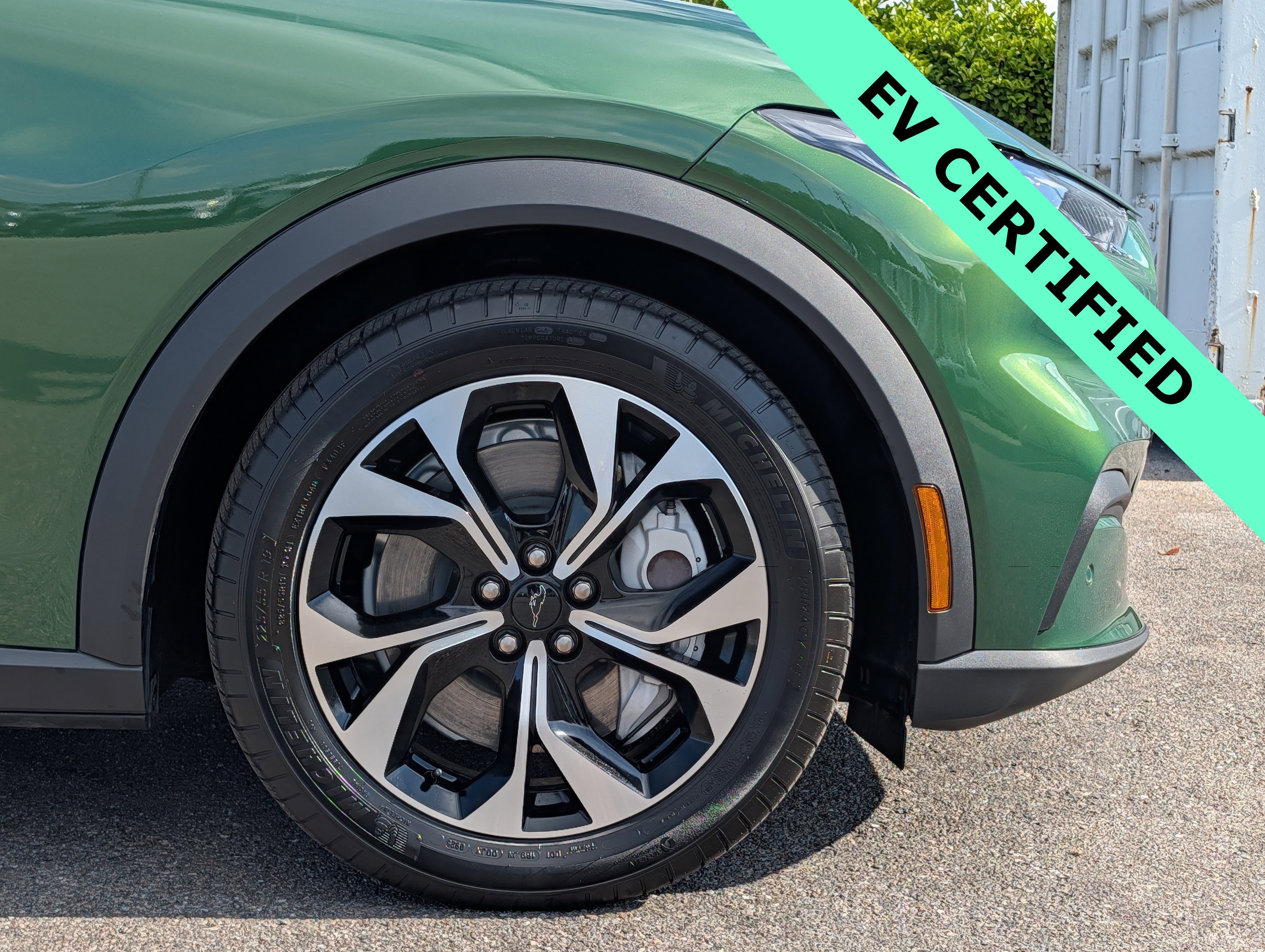 Certified 2025 Ford Mustang Mach-E Select RWD image 11