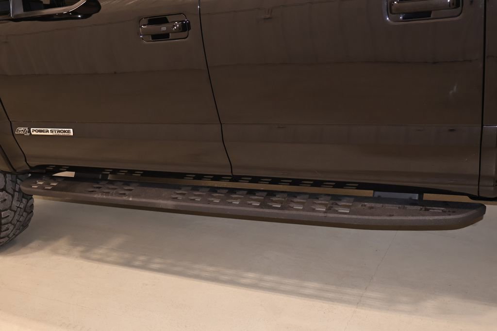 Certified 2022 Ford F350 Lariat w/ Tremor Off-Road Package image 42