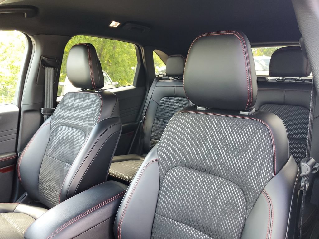 Certified 2024 Ford Escape ST-Line w/ Tech Pack #1 AWD/4WD image 14