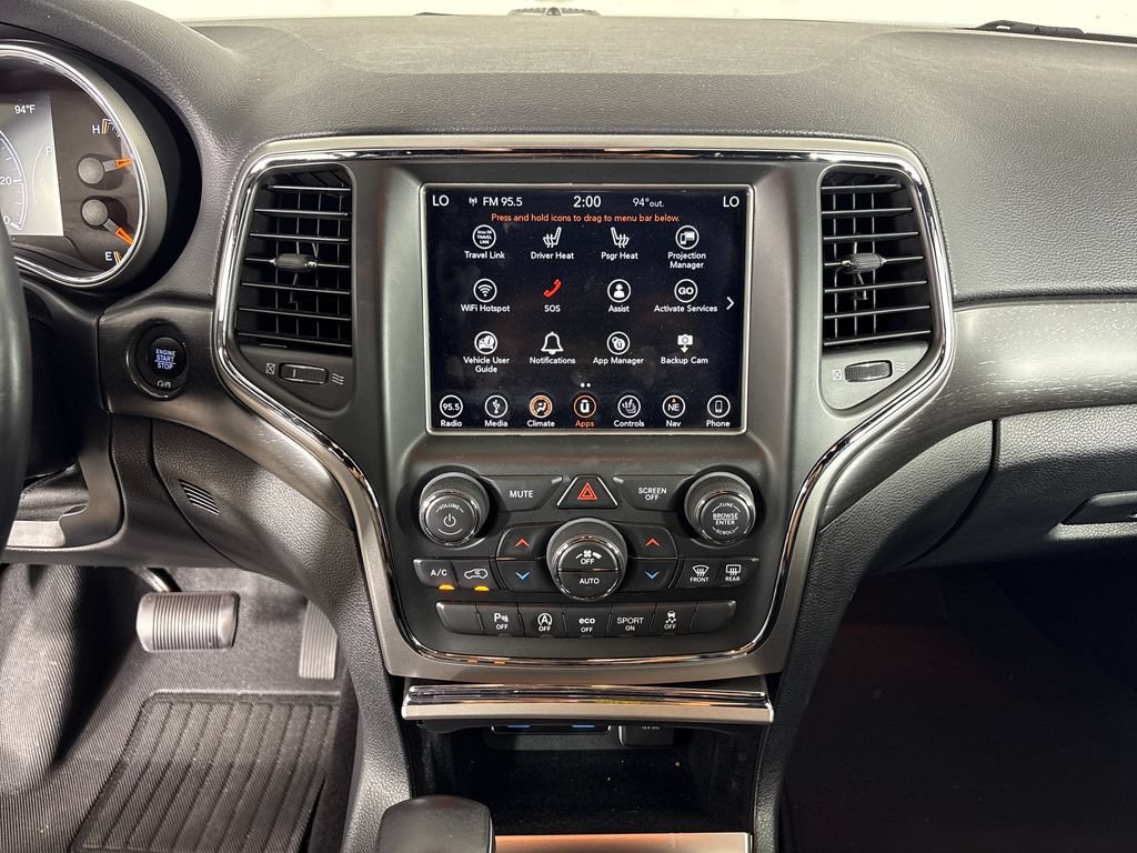 Used 2018 Jeep Grand Cherokee Altitude RWD image 30