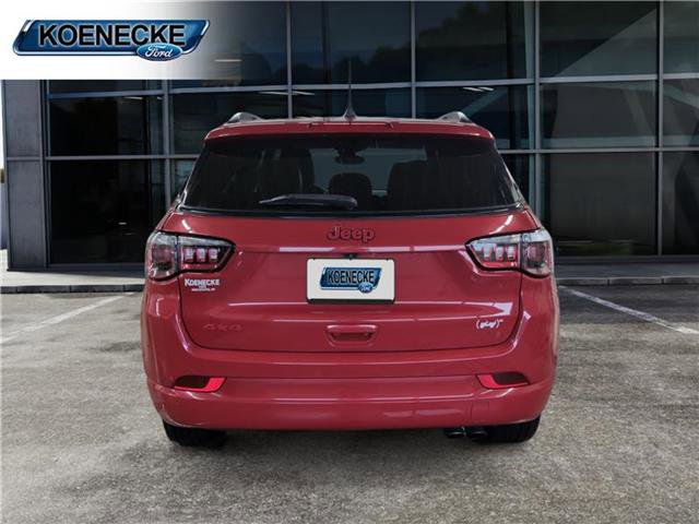 Used 2022 Jeep Compass Limited AWD/4WD image 4