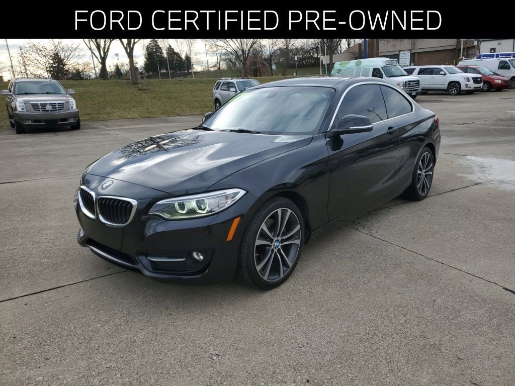 Used 2017 BMW 230i xDrive Coupe image 2