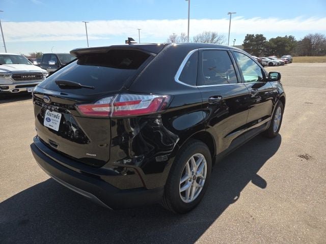 Certified 2024 Ford Edge SEL AWD/4WD image 9