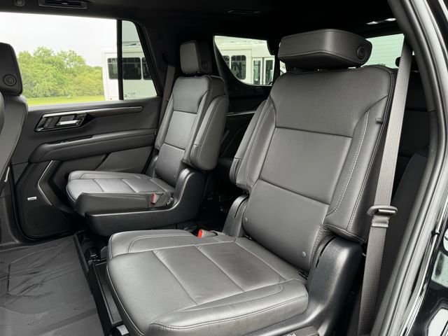 Used 2025 Chevrolet Tahoe Z71 w/ Comfort Package image 26