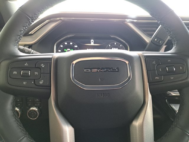 Used 2025 GMC Sierra 2500 Denali w/ Max Trailering Package AWD/4WD image 11