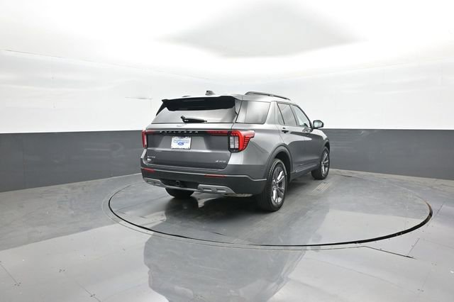 Certified 2025 Ford Explorer Active w/ Active Comfort Package AWD/4WD image 7