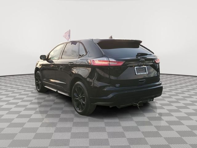 Certified 2022 Ford Edge SE w/ Black Appearance Package image 2