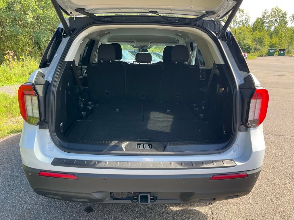 Certified 2025 Ford Explorer Active AWD/4WD image 24